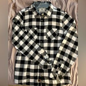 Legendary Whitetails Checkered Black and White Shirt NWOT